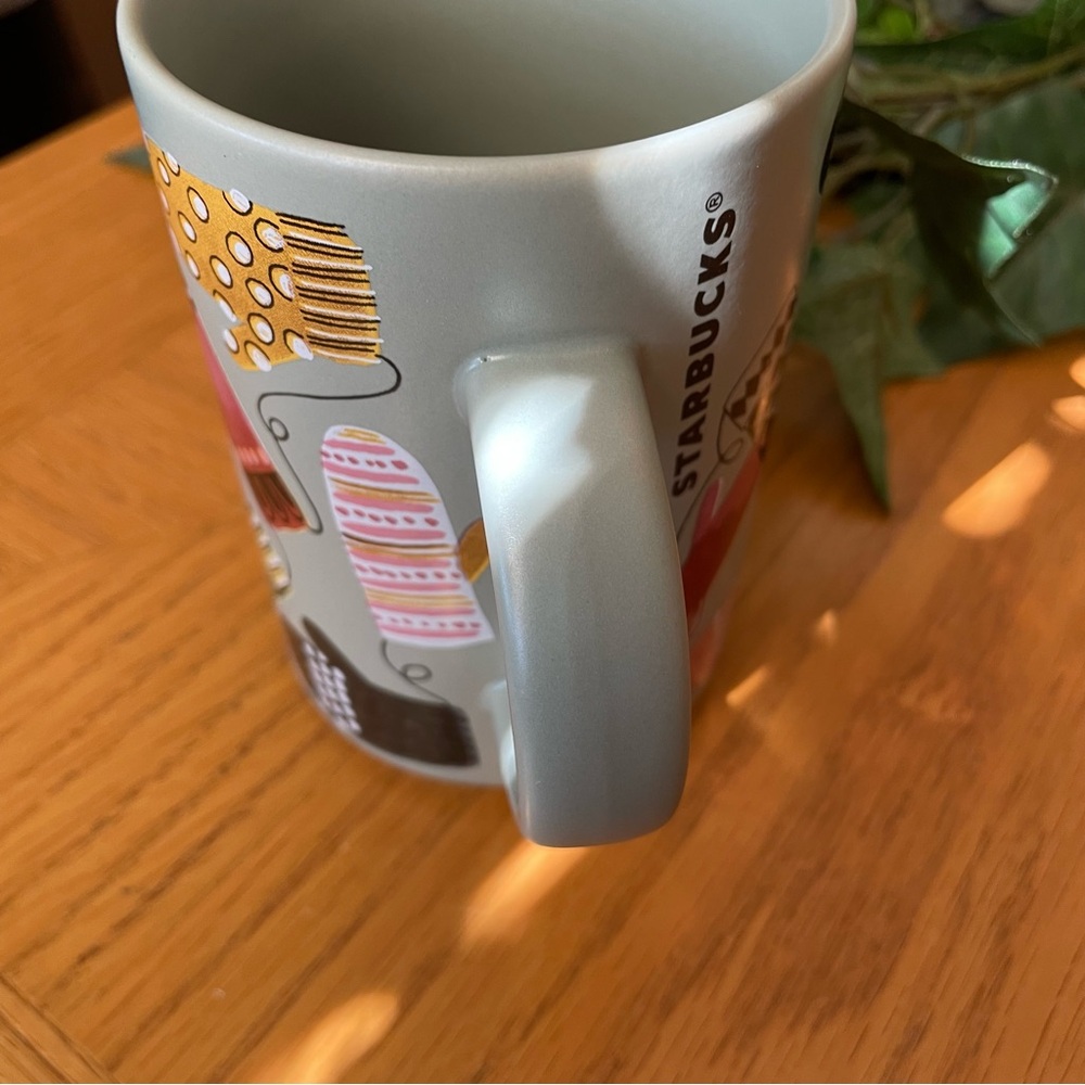 Starbucks 2017 Mittens Mug - Picture 2 of 6